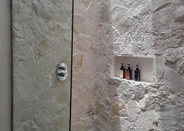 Agusta Villa Uluwatu